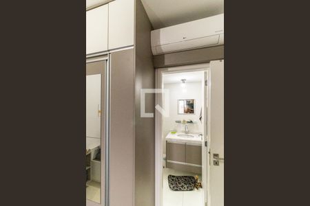 Apartamento à venda com 65m², 2 quartos e 1 vagaSuíte - Ar-Condicionado