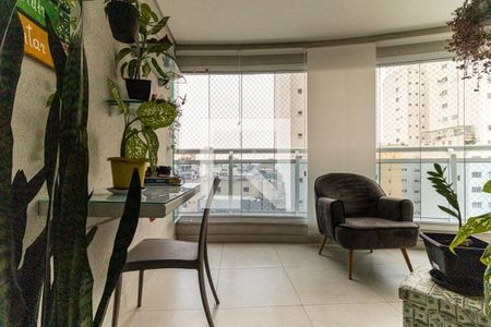 Varanda de apartamento para alugar com 2 quartos, 65m² em Santa Efigênia, São Paulo