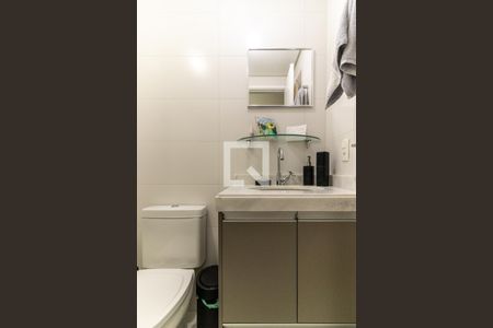 Apartamento à venda com 65m², 2 quartos e 1 vagaBanheiro Social - Armário