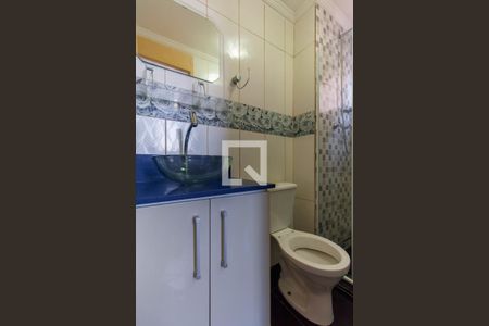 Banheiro da Suíte de apartamento para alugar com 3 quartos, 59m² em Vila Alpina, São Paulo