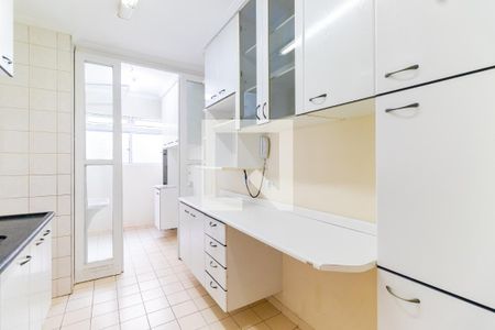 Apartamento à venda com 64m², 2 quartos e 1 vaga Apartamento à venda com 64m², 2 quartos e 1 vagaCozinha