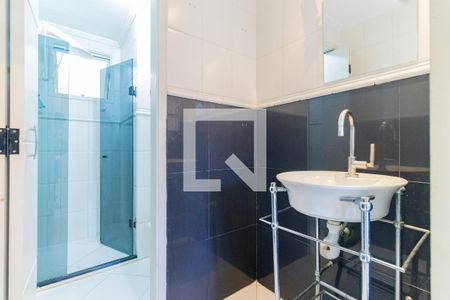 Apartamento à venda com 64m², 2 quartos e 1 vaga Apartamento à venda com 64m², 2 quartos e 1 vagaBanheiro