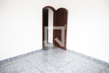 Quarto 2 de casa para alugar com 2 quartos, 100m² em Vila Isolina Mazzei, São Paulo