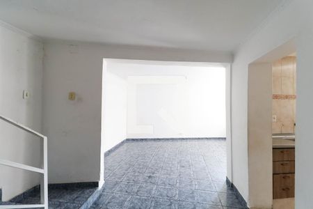 Corredor de casa para alugar com 2 quartos, 100m² em Vila Isolina Mazzei, São Paulo