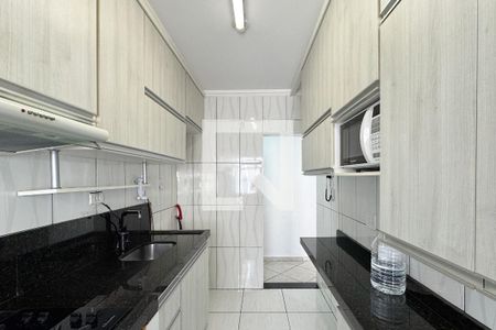 Cozinha  de apartamento para alugar com 2 quartos, 52m² em Independência, São Bernardo do Campo