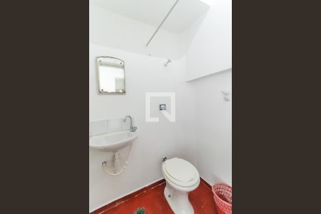 Casa à venda com 168m², 3 quartos e 1 vagaBanheiro Social 2