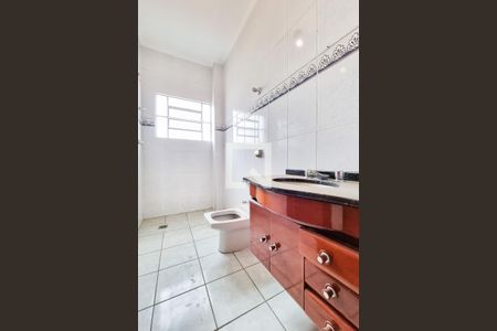 Banheiro da Suíte de casa para alugar com 5 quartos, 440m² em Jardim Bela Vista, São José dos Campos