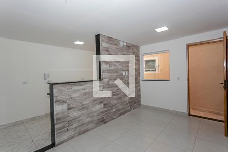 Casa para alugar com 1 quarto, 34m² em Sacoma, São Paulo