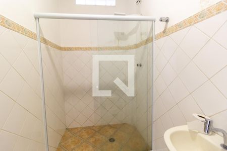 Apartamento para alugar com 60m², 2 quartos e sem vaga Apartamento para alugar com 60m², 2 quartos e sem vagaBanheiro