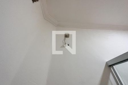 Apartamento para alugar com 75m², 2 quartos e sem vagaBanheiro