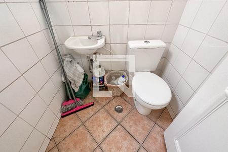 Apartamento para alugar com 75m², 2 quartos e sem vagaLavabo