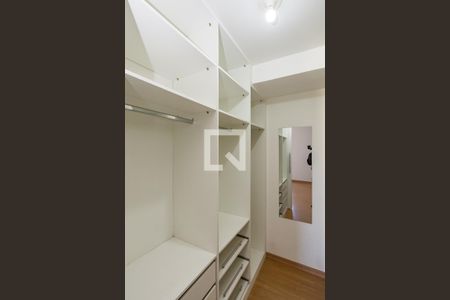Apartamento para alugar com 84m², 3 quartos e 2 vagasCloset da suíte
