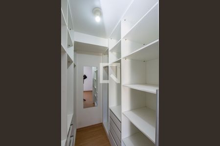 Apartamento para alugar com 84m², 3 quartos e 2 vagasCloset da suíte