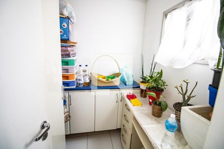 Apartamento à venda com 67m², 2 quartos e 1 vagaÁrea de serviço- quarto