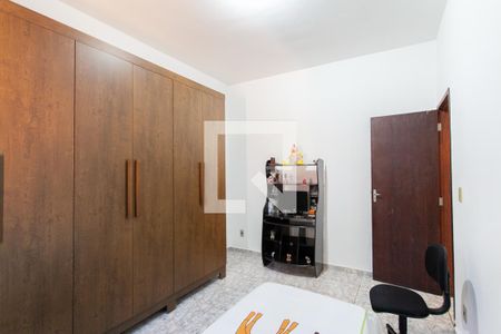 Casa à venda com 140m², 3 quartos e 5 vagasQuarto 2