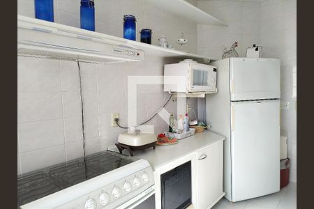 Apartamento para alugar com 180m², 3 quartos e 1 vaga Apartamento para alugar com 180m², 3 quartos e 1 vagaCozinha