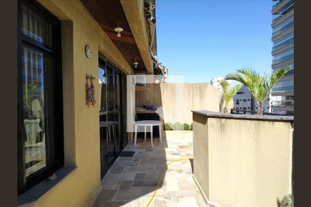 Apartamento para alugar com 180m², 3 quartos e 1 vaga Apartamento para alugar com 180m², 3 quartos e 1 vagaVaranda da Sala