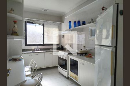 Apartamento para alugar com 180m², 3 quartos e 1 vaga Apartamento para alugar com 180m², 3 quartos e 1 vagaCozinha