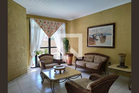 Apartamento para alugar com 180m², 3 quartos e 1 vaga Apartamento para alugar com 180m², 3 quartos e 1 vagaHall social