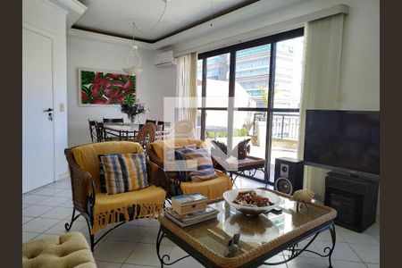Sala de apartamento para alugar com 3 quartos, 180m² em Balneario Guarujá, Guarujá