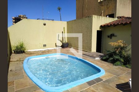 Apartamento para alugar com 180m², 3 quartos e 1 vaga Apartamento para alugar com 180m², 3 quartos e 1 vagaPiscina