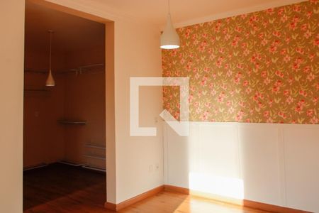 Casa de condomínio para alugar com 280m², 5 quartos e 4 vagasQuarto 1