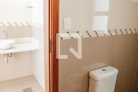 Casa de condomínio para alugar com 280m², 5 quartos e 4 vagasLavabo