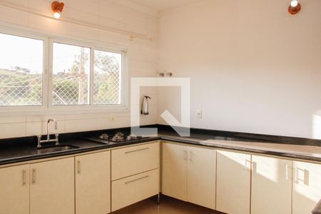 Casa de condomínio para alugar com 280m², 5 quartos e 4 vagasCozinha