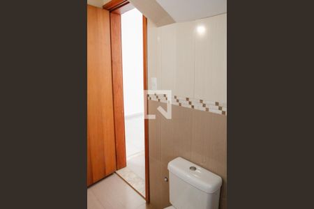 Casa de condomínio para alugar com 280m², 5 quartos e 4 vagasLavabo