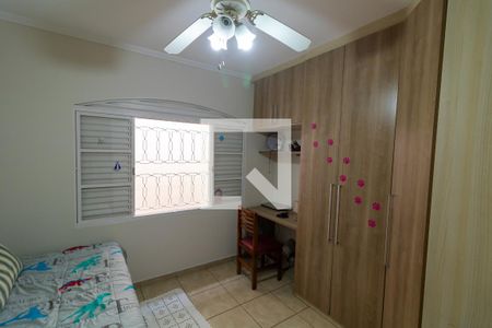 Casa à venda com 190m², 3 quartos e 2 vagas Casa à venda com 190m², 3 quartos e 2 vagasQuarto 2