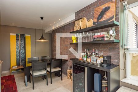 Apartamento à venda com 78m², 2 quartos e 2 vagasSala