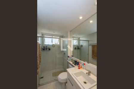 Apartamento à venda com 78m², 2 quartos e 2 vagasBanheiro da Suíte 1