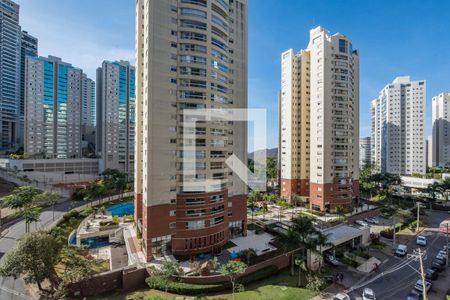 Apartamento à venda com 78m², 2 quartos e 2 vagasSuíte 1