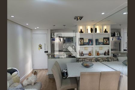 Sala de apartamento à venda com 3 quartos, 61m² em Vila Antonieta, São Paulo