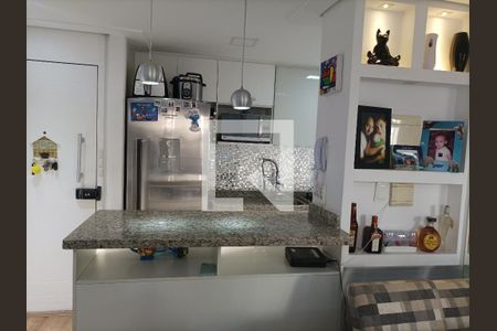 Sala de apartamento à venda com 3 quartos, 61m² em Vila Antonieta, São Paulo