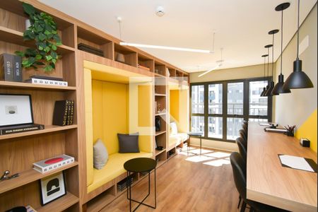 Apartamento para alugar com 26m², 1 quarto e sem vaga Apartamento para alugar com 26m², 1 quarto e sem vagaÁrea Comum - Coworking