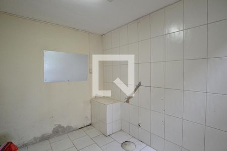 Casa à venda com 71m², 2 quartos e 1 vagaÁrea de Serviço