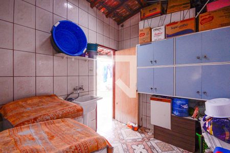 Casa à venda com 200m², 4 quartos e 4 vagas Casa à venda com 200m², 4 quartos e 4 vagasÁrea de Serviço 2