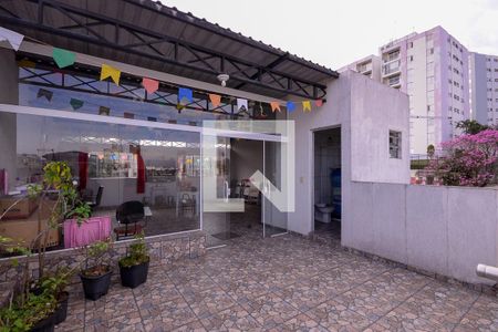 Casa à venda com 200m², 4 quartos e 4 vagas Casa à venda com 200m², 4 quartos e 4 vagasÁrea de Lazer 2