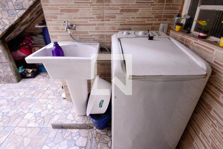 Casa à venda com 200m², 4 quartos e 4 vagas Casa à venda com 200m², 4 quartos e 4 vagasÁrea de Serviço 1