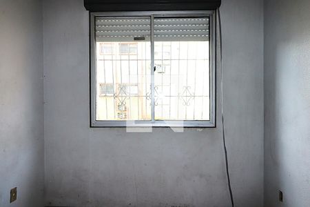 Janela da Sala de apartamento para alugar com 3 quartos, 80m² em Rubem Berta, Porto Alegre