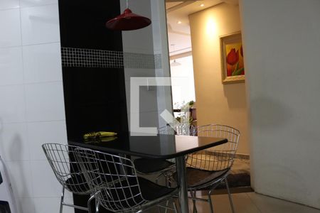 Apartamento à venda com 173m², 3 quartos e 3 vagasCozinha 