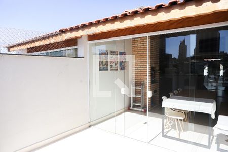 Casa à venda com 120m², 2 quartos e 2 vagasQuintal