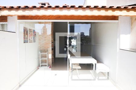 Casa à venda com 120m², 2 quartos e 2 vagasChurrasqueira