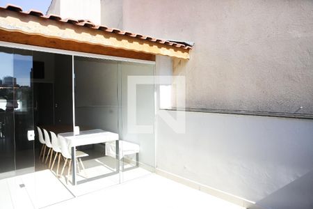 Casa à venda com 120m², 2 quartos e 2 vagasQuintal