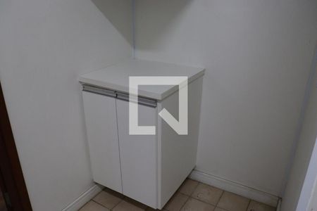 Apartamento para alugar com 66m², 1 quarto e 1 vaga Apartamento para alugar com 66m², 1 quarto e 1 vagaCozinha - Armários