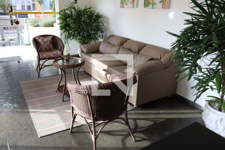 Hall de entrada de apartamento para alugar com 1 quarto, 66m² em Cambuí, Campinas