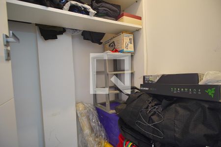 Apartamento à venda com 140m², 2 quartos e 2 vagasDespensa