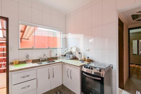 Casa à venda com 120m², 2 quartos e 2 vagasCozinha