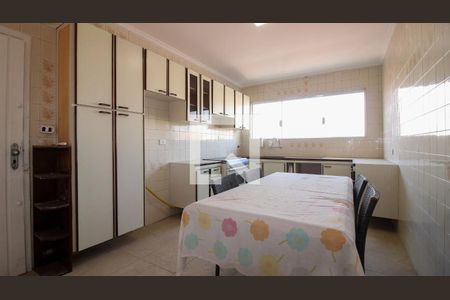 Casa à venda com 250m², 3 quartos e 2 vagasCozinha